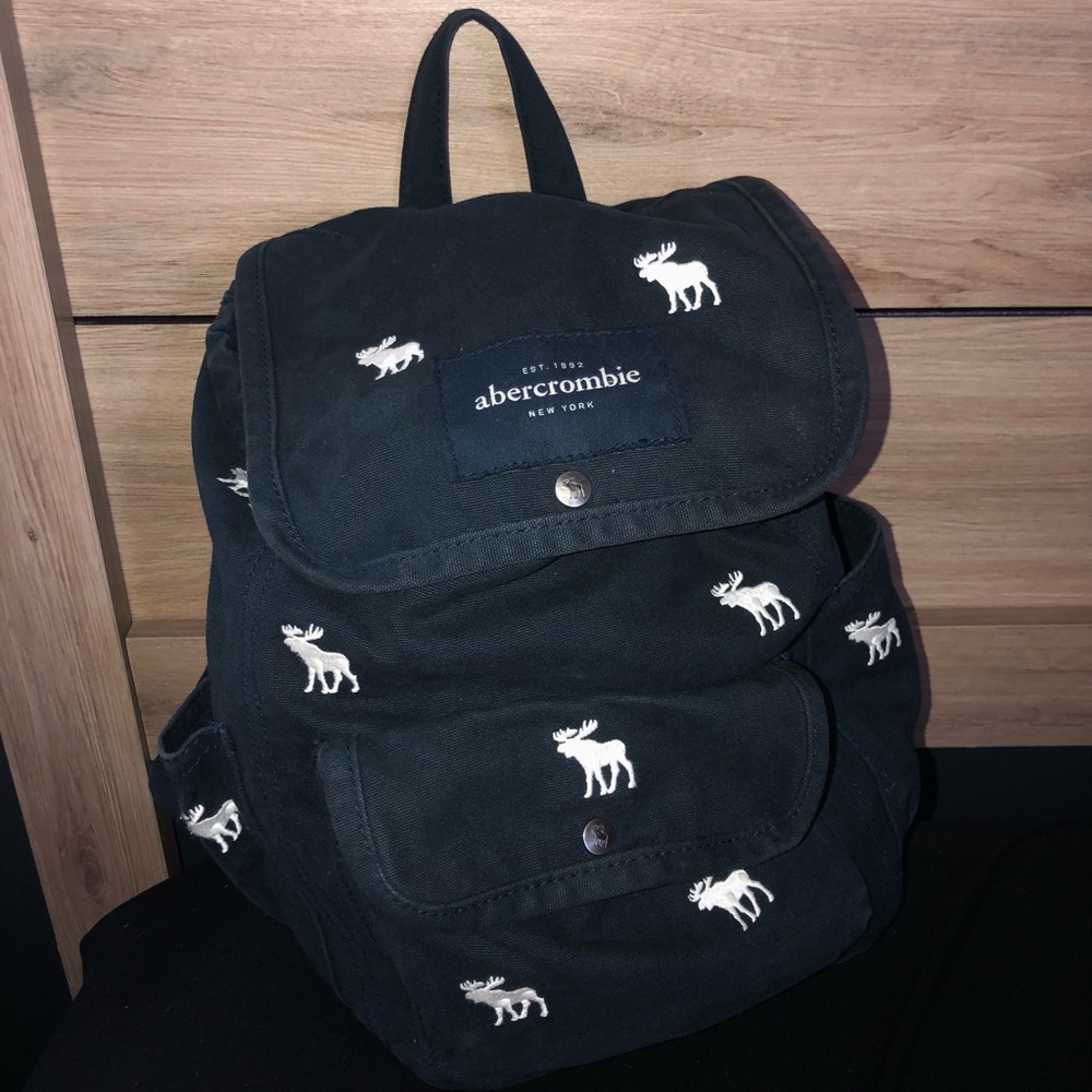 Abercrombie & Fitch Cinch Logo Backpack